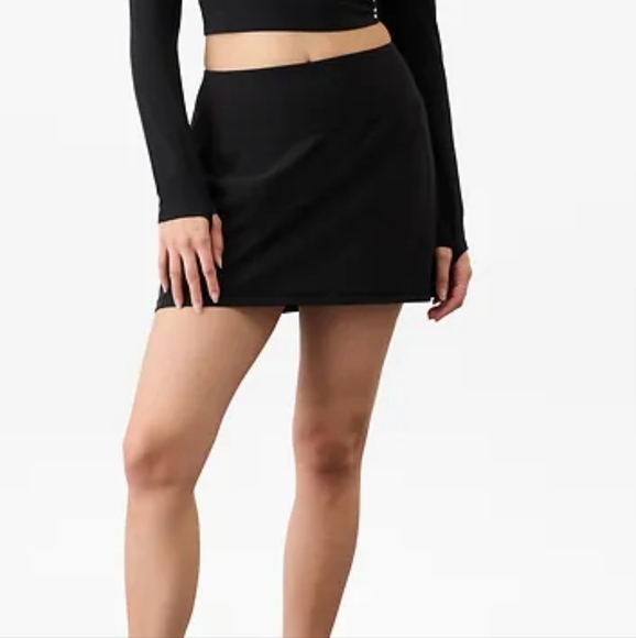 Athleta Salutation Stash High Rise 14 1/2" Skort - Picture 6 of 6